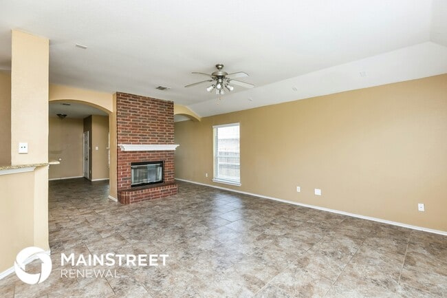Building Photo - 3457 Cayman Dr
