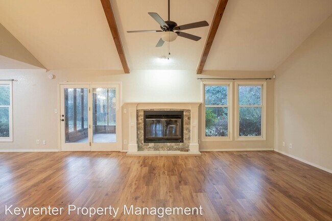 Foto del edificio - 4 br, 3 bath House - 7304 E 61st Pl S