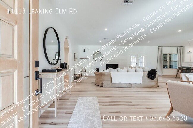 Building Photo - 11113 Leaning Elm Rd
