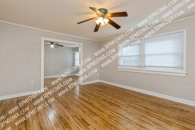 Building Photo - REMODELED!!! Historic Charming 2 Bedroom a...