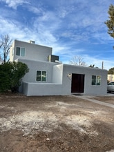 Building Photo - 4224 Roma Ave NE