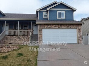 Building Photo - 3212 Barbera St