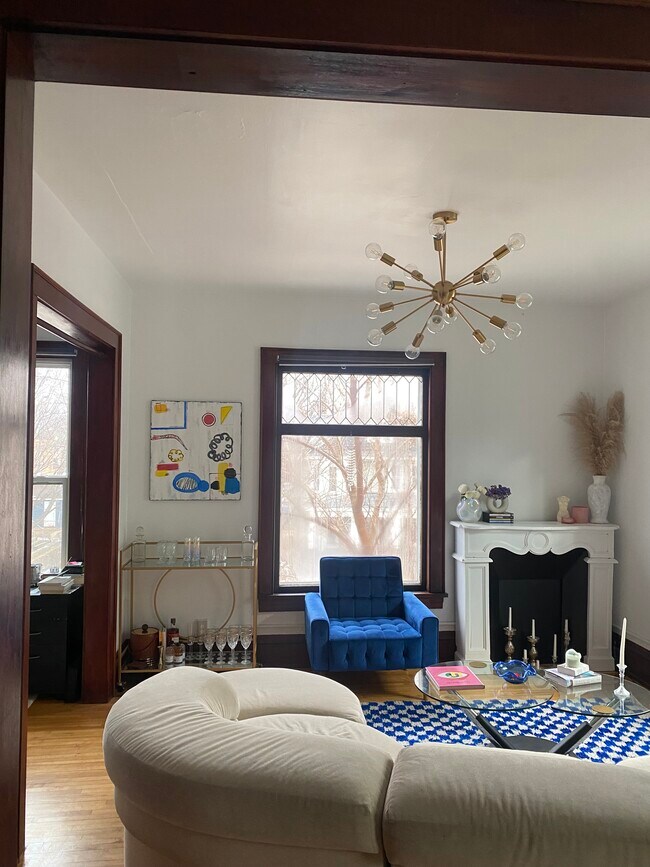 Foto del edificio - 2544 Aldrich Ave S