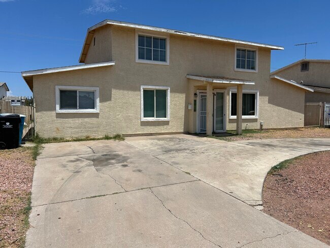 Foto del edificio - 8014 W Osborn Rd
