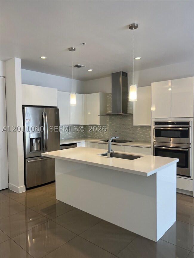 Foto del edificio - 10245 NW 63rd Terrace