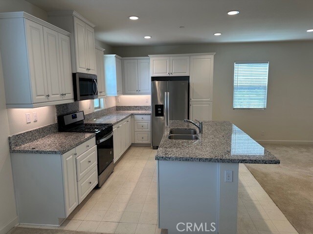Building Photo - 441 Lucent Dr