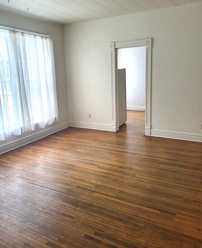 Foto del edificio - 609 S Broad St