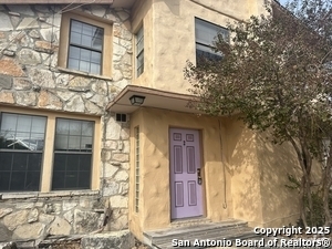 Building Photo - 503 Verne St