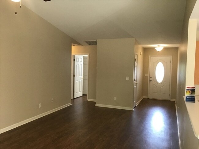 Building Photo - 3028 Misty Ridge Ln