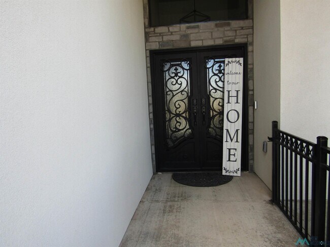 Foto del edificio - 1525 W Mahone Dr