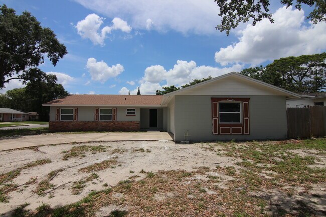 Foto del edificio - 2224 Dunsford Dr