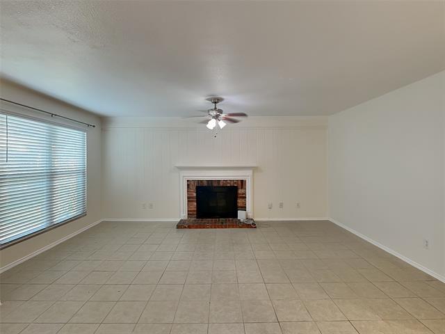 Foto del edificio - 2505 Country Creek Ln