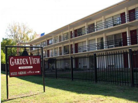 Foto del edificio - 1121 Whitaker Dr