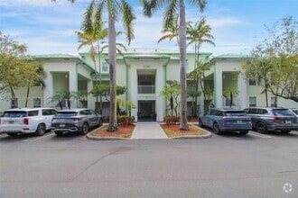 Building Photo - 5350 NW 87th Ave