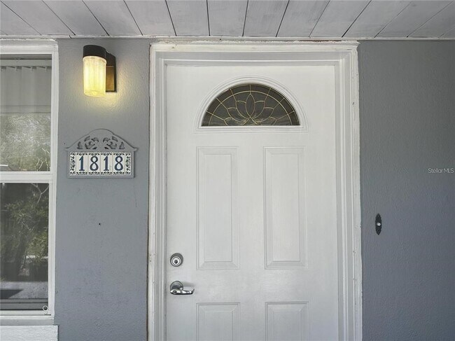 Foto del edificio - 1818 San Mateo Dr