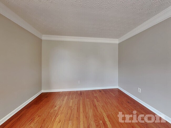 Building Photo - 12573 Lakeside Pkwy