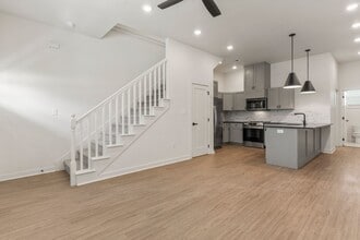 Interior Photo - Flyway Crossings