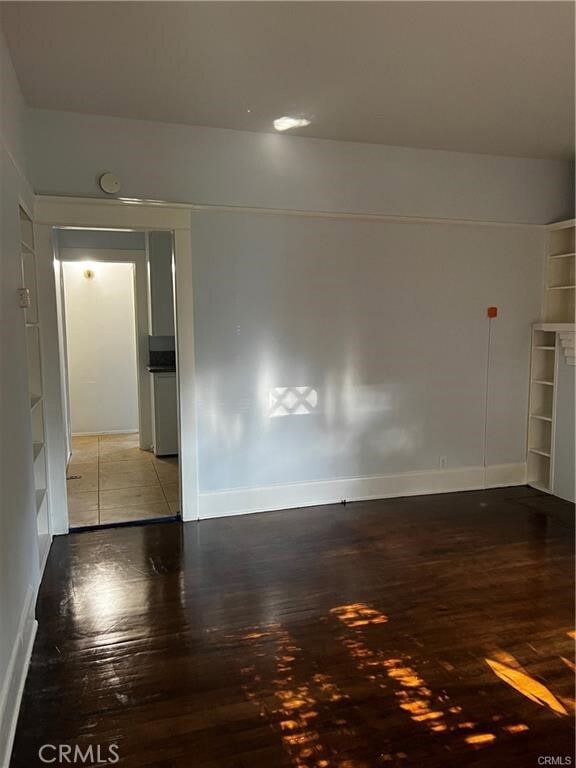 Foto del edificio - 136 N Bonnie Ave