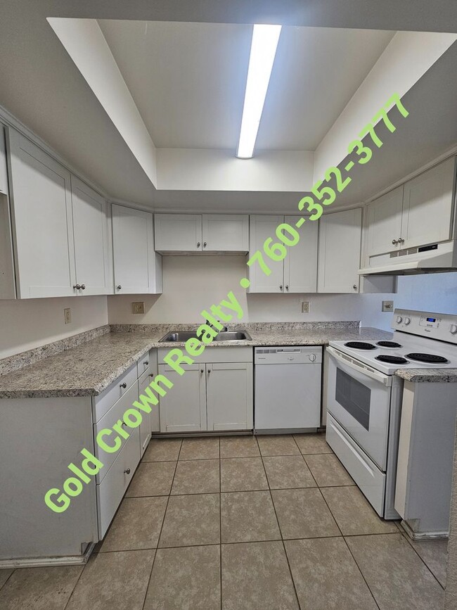 Foto del edificio - 2 bedroom Condo for Rent