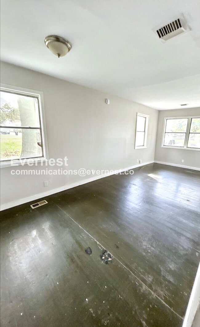 Foto del edificio - 2724 Lee Ave SW
