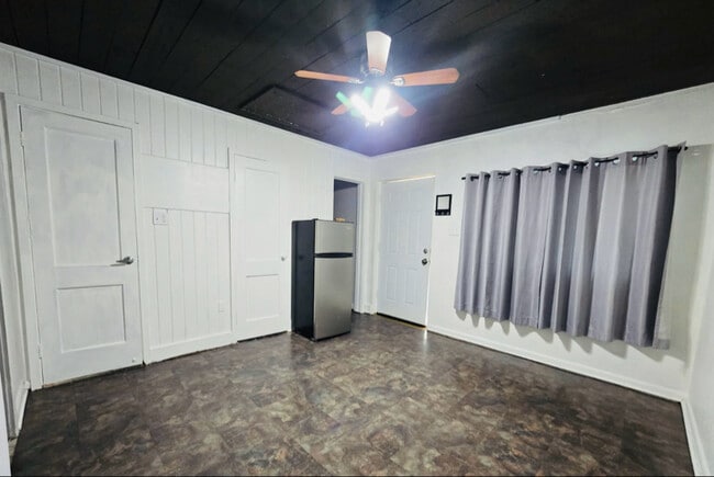 Foto del edificio - 8010 SE US Hwy 301