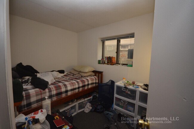 Foto del edificio - 226 Parker Hill Ave