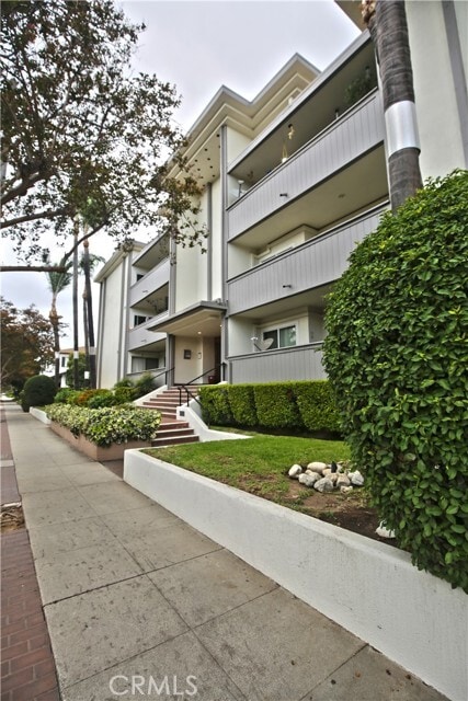 Building Photo - 1299 Cordova St