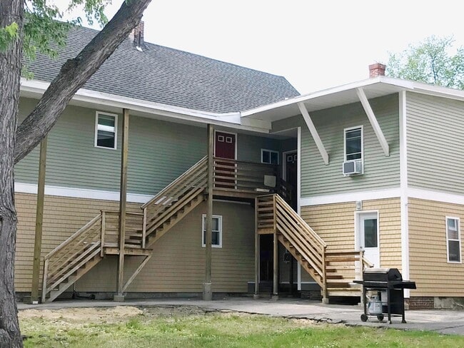 Building Photo - 53 Walker St