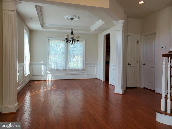 Foto del edificio - 411 Greenebaum Ln