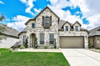 Building Photo - 1301 Saddle Ridge Dr