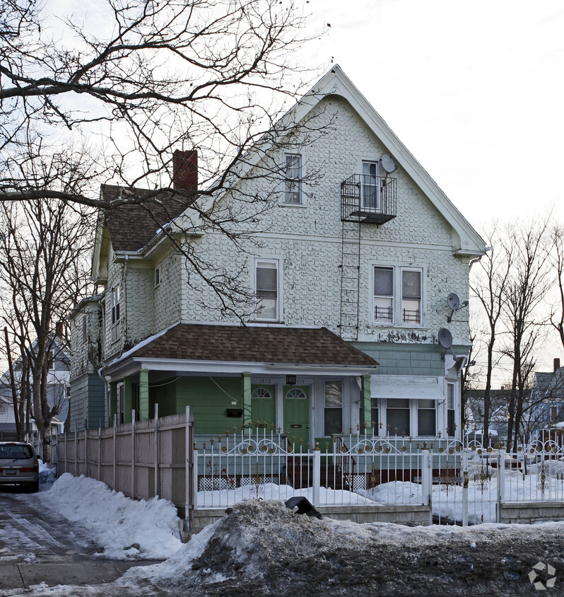 Building Photo - 1412 Broad St