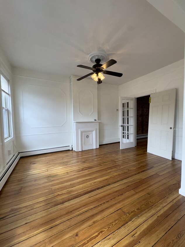 Foto principal - 354 7th St