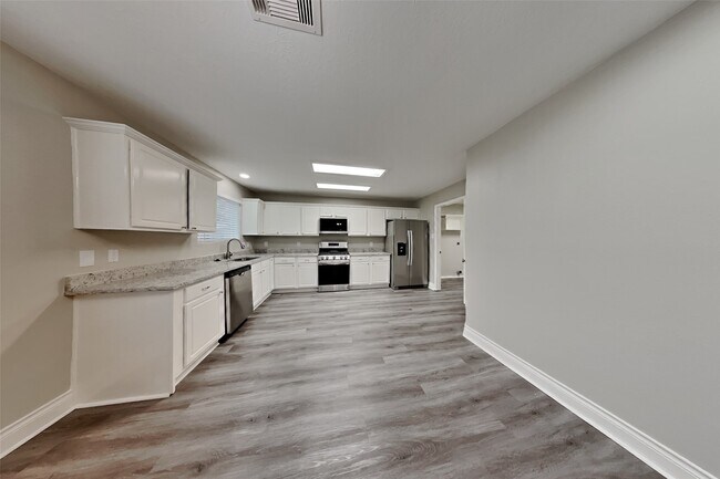 Foto del edificio - 20314 Savannah Bay Rd