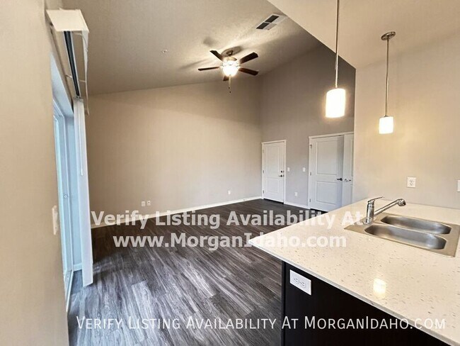 Foto del edificio - 1025 S Elder St