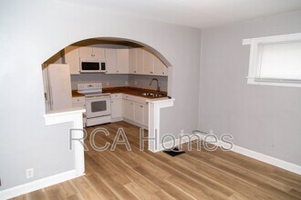 Building Photo - 1503 Dawson St