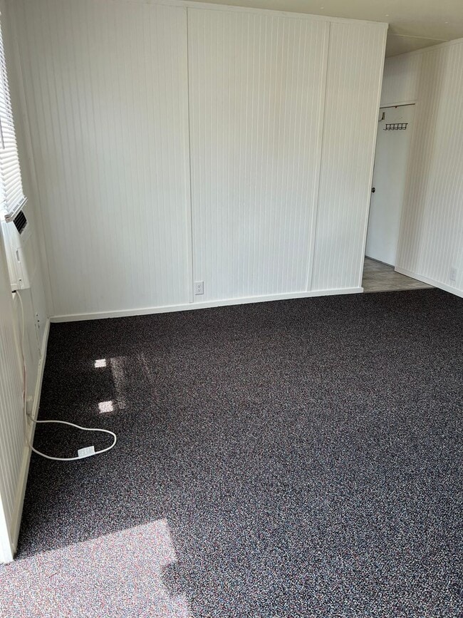 Foto del edificio - Affordable 2  Bedroom 1 bath  $ 1100 Mary ...