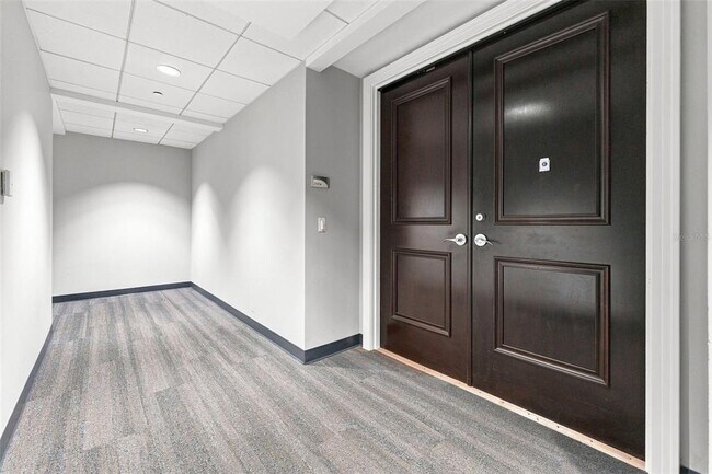 Foto del edificio - 1209 E Cumberland Ave