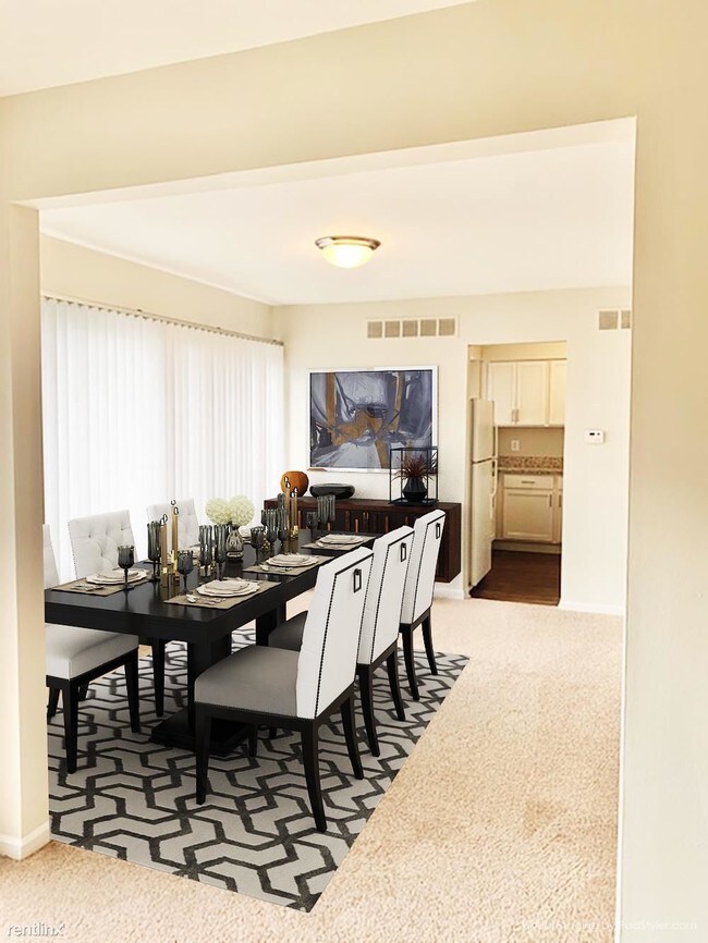 29900 Franklin Rd, Southfield, MI 48034 Townhouse for Rent in