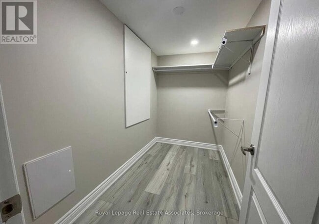 Building Photo - 6978 Tassel Crescent