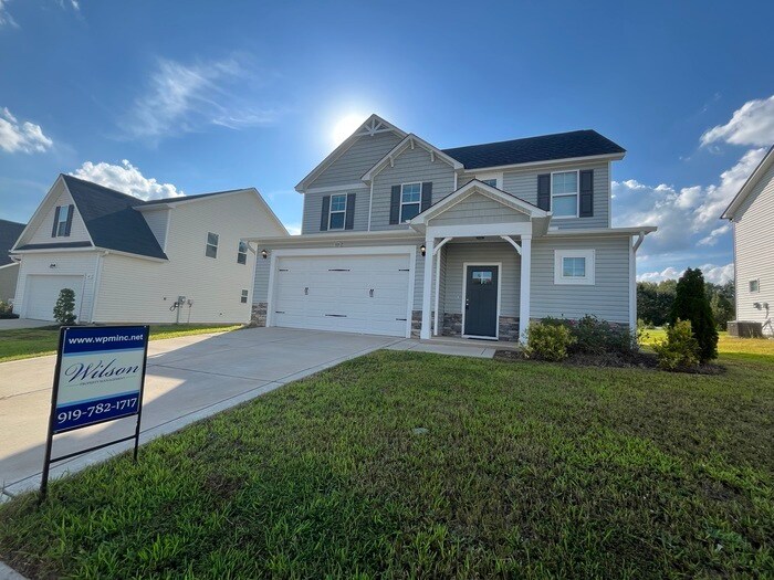 Primary Photo - Beautiful 3 Bedroom 2.5 Bath Home Availabl...