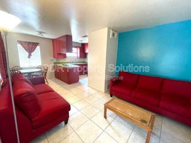Foto del edificio - 2530 Veranda Rd NW