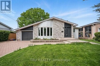Building Photo - 2114 Balharrie Ave