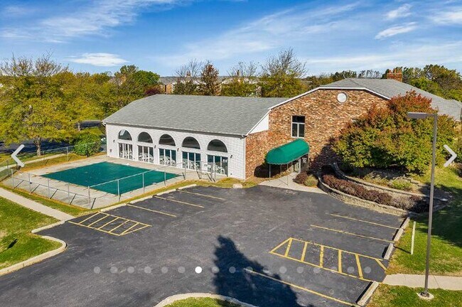 Foto del edificio - 4301 W Shamrock Ln