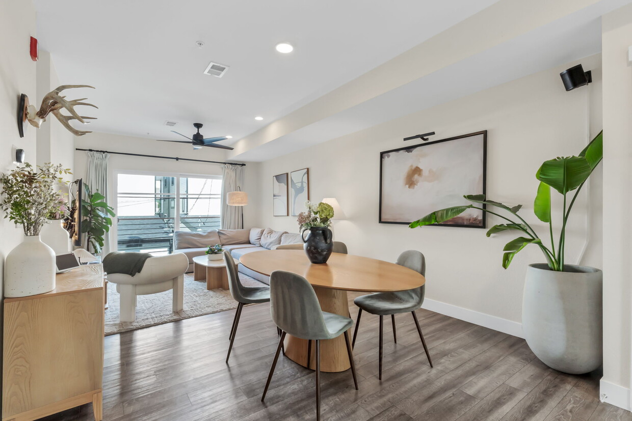 Photo - 3221 West Conejos Place