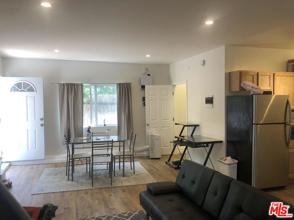 Foto principal - 15244 La Maida St