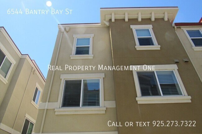 Building Photo - 6544 Bantry Bay St