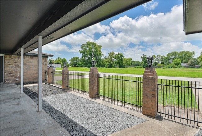 Foto del edificio - 4508 Avenue L