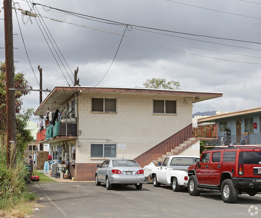 Building Photo - 94-819 Farrington Hwy