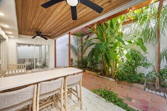 Building Photo - 2907 Ferndale St