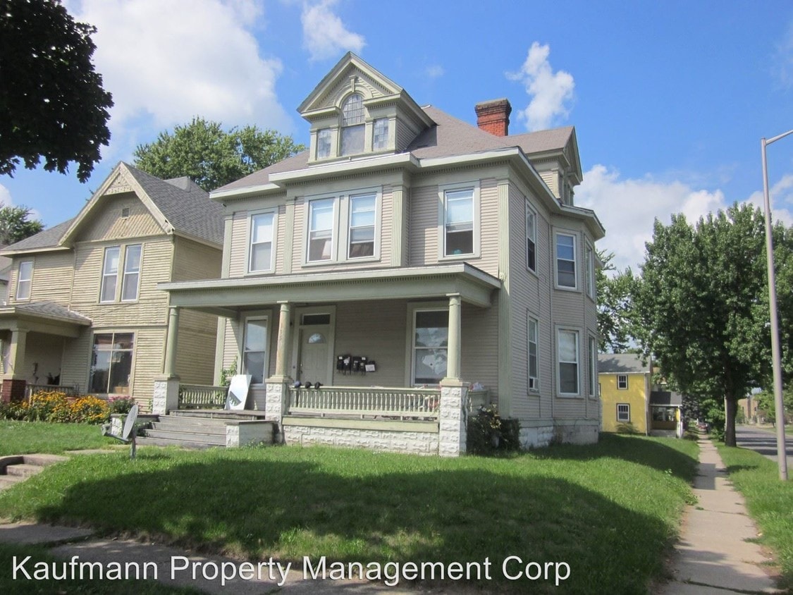 Primary Photo - 135 E Suttenfield St